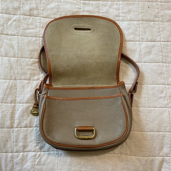 Vintage Dooney & Bourke Horseshoe Saddlebag - Picture 16 of 16